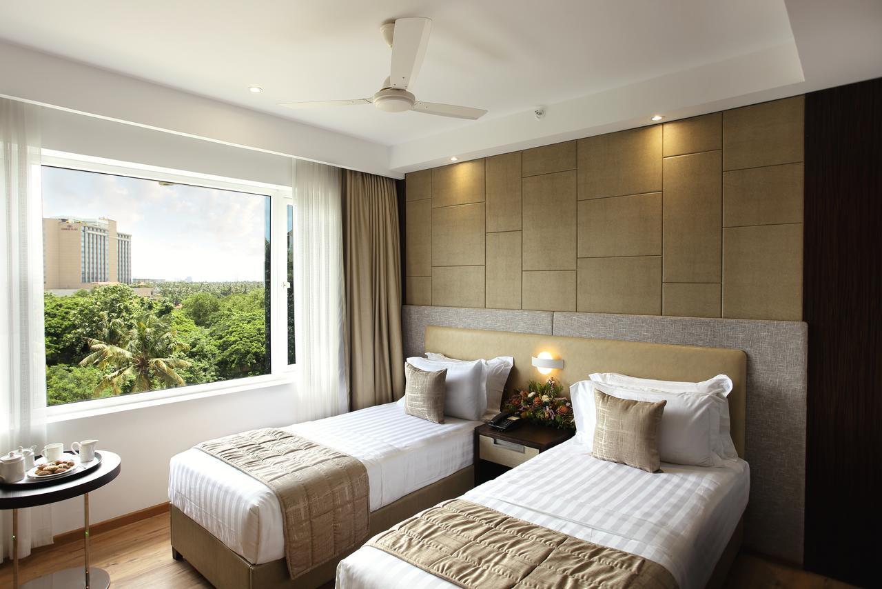 Sugar Business Hotel Kochi Zewnętrze zdjęcie