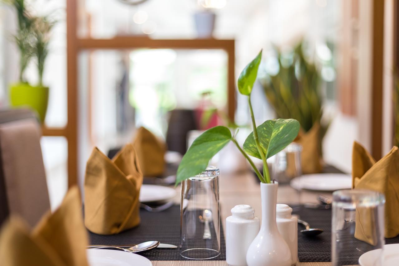 Sugar Business Hotel Kochi Zewnętrze zdjęcie