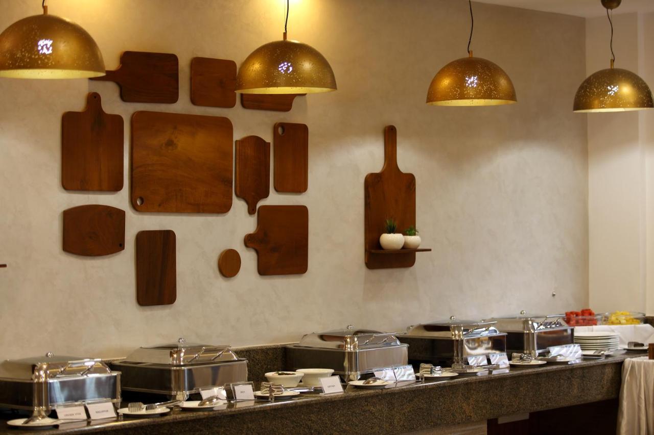 Sugar Business Hotel Kochi Zewnętrze zdjęcie