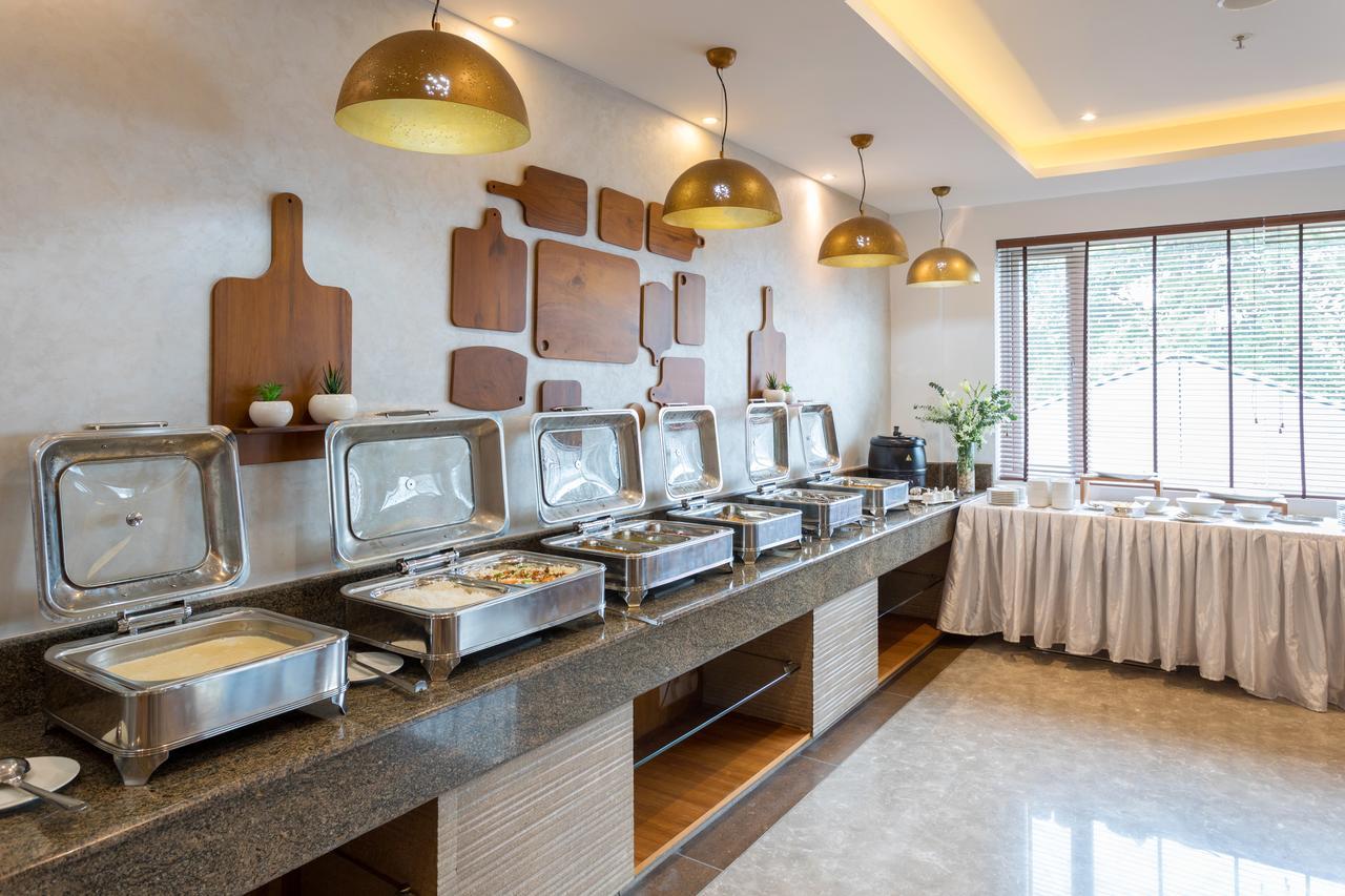 Sugar Business Hotel Kochi Zewnętrze zdjęcie